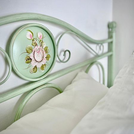 Bed&Breakfast Villa Lorena Forte dei Marmi Exterior photo